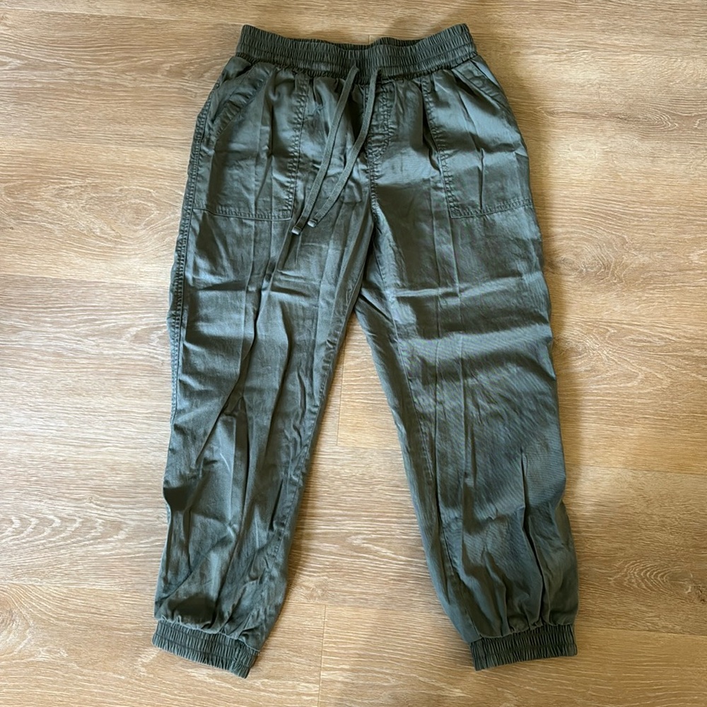 NWOT a new day pants